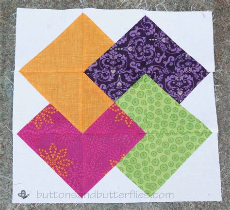 Buttons and Butterflies Card Trick Block {Tutorial} Quilt blocks