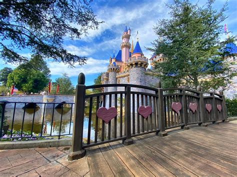 Buy Disneyland Tickets At The Gate – Park Savers