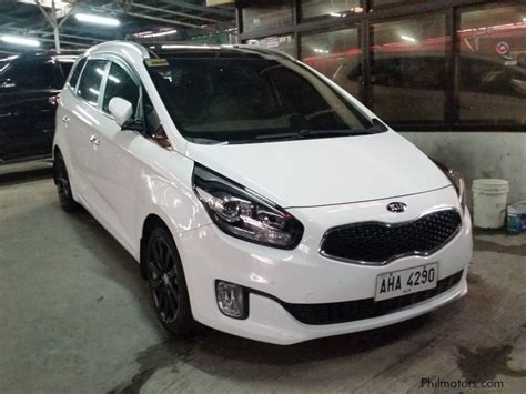 Buy Kia Carens for sale in the Philippines