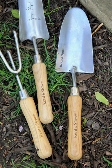 Buy fine garden tools from Kent & Stowe - Bloomling International