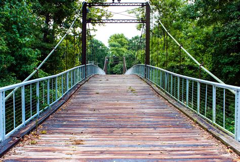 Byram Swinging Bridge - Byram, Mississippi - Wikimapia