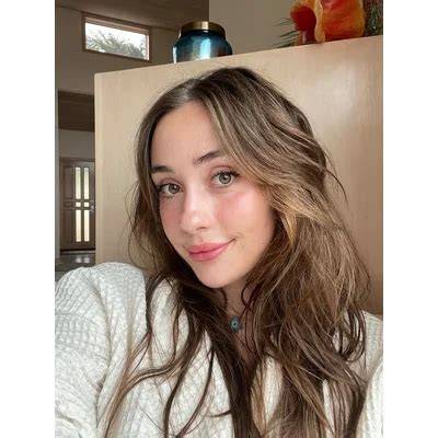 C.har.lee Onlyfans Porn