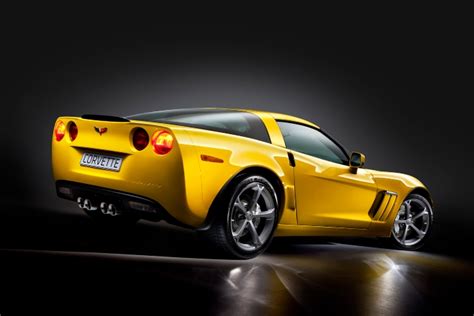 C6 Corvette - The Complete Reference, Facts, and History