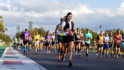 CALENDARIO MARATONE E MEZZE MARATONE 2024