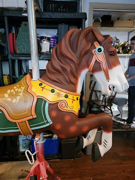 Carousel Restoration - d'ART - muktibox.com