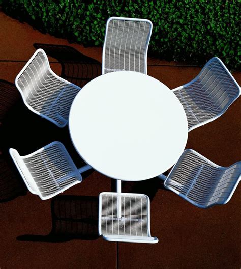 Carousel Tables - muktibox.com