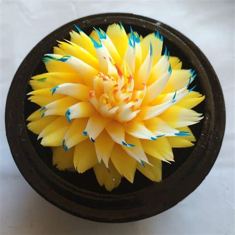 Carved Floral Soap - Etsy - muktibox.com