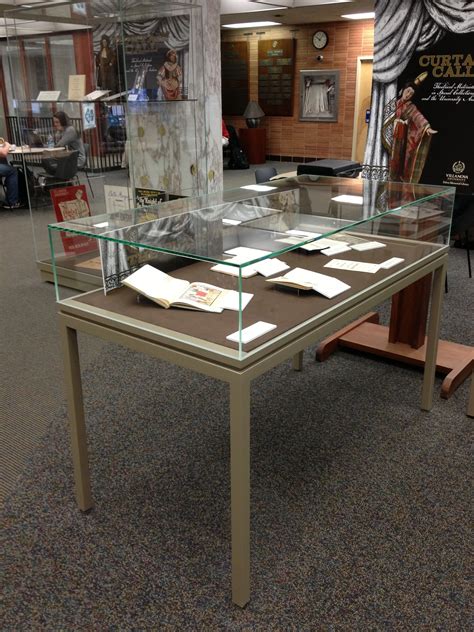 Case [werks] - Museum Display Cases, Exhibit Fixtures … - muktibox.com