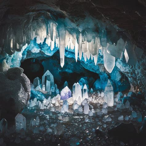 Cave of the Crystals - wintechmobiles.com