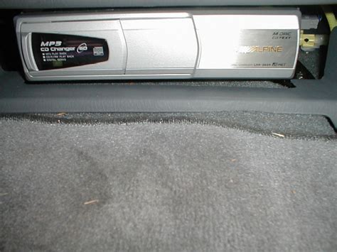 CD Changer Under Seat Honda Pilot - Honda Pilot Forums