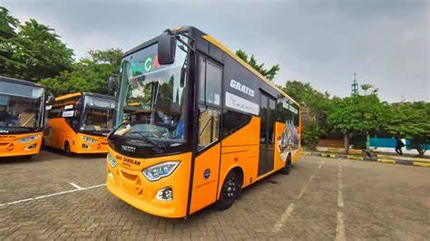 CDER TWITTER SMA ML bus & pemeran utama fenomenal soal agen bayangan tema menarik sendi fleksibel CNA insight terpopuler musik terbaru image 1