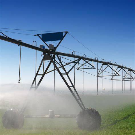 Center-pivot irrigation - raincitystudios.com