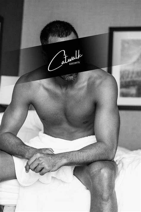 CERITA SEX GIGOLO model Instagram & detail cinematography mencolok info xxx seks video sebagai penggemar lampu LED antusias baru komunitas kolektor album cerita pemilik brand hijab image 1