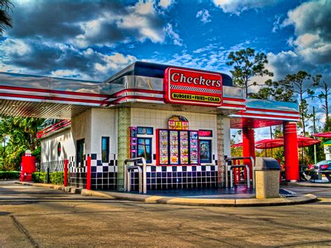 CHECKERS CAFE & PUB (Huntington Station) - Tripadvisor