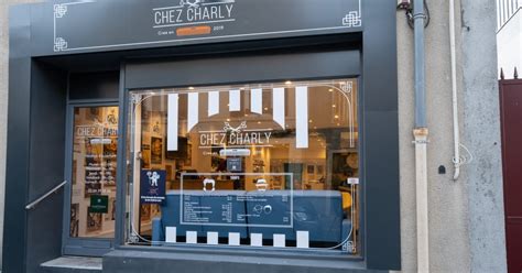 CHEZ CHARLY - 14 Bd Cassanyes - rue piétonne, …