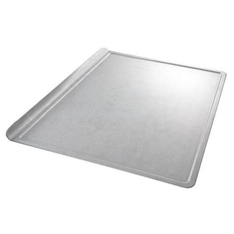CHICAGO METALLIC 20500 Cookie Sheet,137/8x18