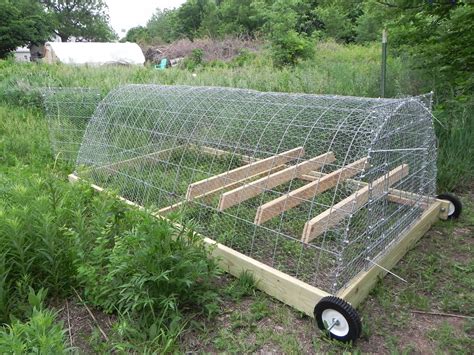 Chicken Tractor Build - Plans, Cutlist, and Walkthrough Included! - raincitystudios.com