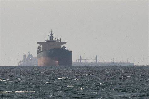 Chinese ships halt attempt to exit Hormuz despite Iran safe passage ... - raincitystudios.com