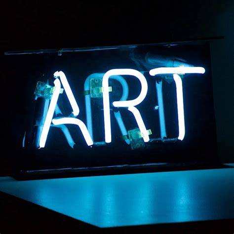 Choosing the Perfect Lighting for Art Galleries - Luxury Art - muktibox.com