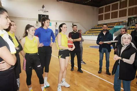 CHP’li Sevgi Kılıç’tan Bursa Uludağ Kadın Basketbol Takımına vize verilmemesine tepki