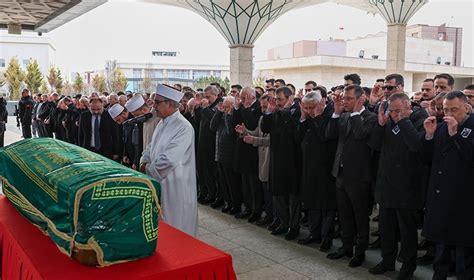 CHP Genel Başkanı Özgür Özel, Fikret Güler''in cenaze törenine katıldı