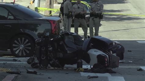 CHP motorcycle officer, sedan driver injured in crash in SF