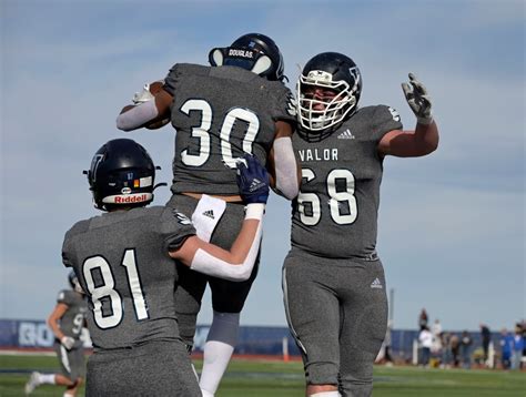 CHSAA state football playoffs: How the first round played out in Class 5A and 4A