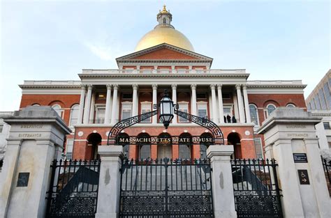 CIA veteran to lead Massachusetts State House security