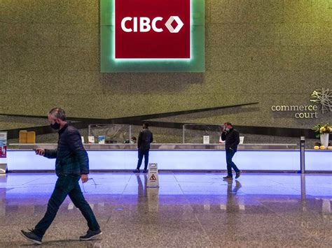 CIBC reports $1.69B second-quarter profit, raises dividend