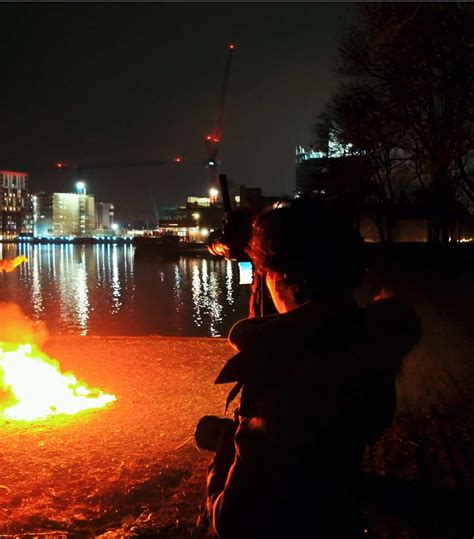 Cinematic Vlogs: Discover the Art of Visual Storytelling - muktibox.com