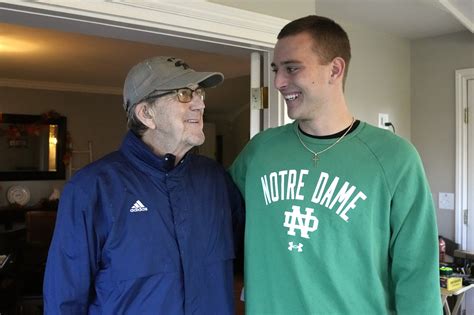 CJ Carr, grandson of ex-Michigan coach Lloyd Carr and All-America Tom Curtis, to sign at Notre Dame