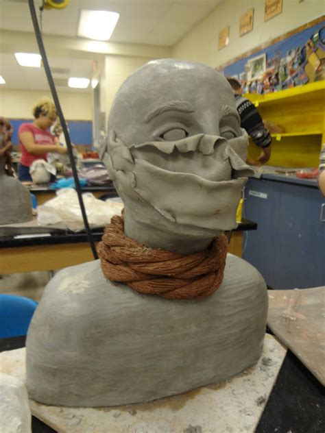 Clay Bust Art Lesson - THAT ART TEACHER - muktibox.com