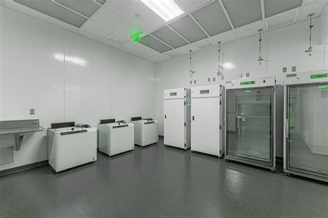 Cleanroom Lab Design and Construction: Best … - wintechmobiles.com