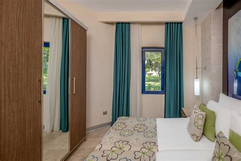 CLUB STANDART ODA Blue Waters.