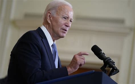 CNN Poll: Biden faces negative job ratings and concerns about his age as he gears up for 2024