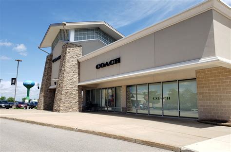 COACH Outlet - Pleasant Prairie, WI 53158 - YP.com