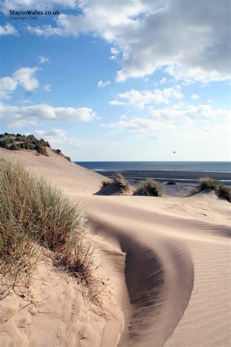 Coastal sand dunes in Wales - wintechmobiles.com