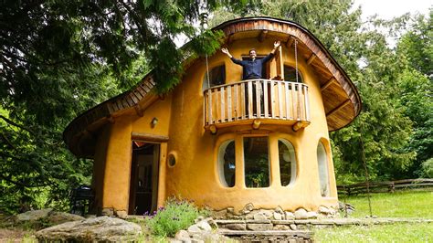 Cob Cottage and Cob Houses - A Guide - Village - raincitystudios.com