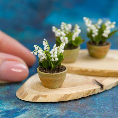 Cold Porcelain Miniature Flower Tutorial - Miniature Dolls … - muktibox.com