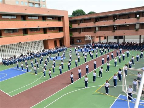 COLEGIO MARGARITA BOSCO FMANIEVES