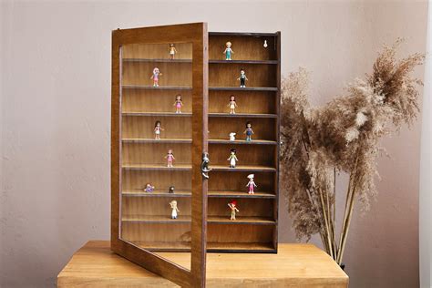 Collectible Storage Guide: Dolls | Storage Post - muktibox.com