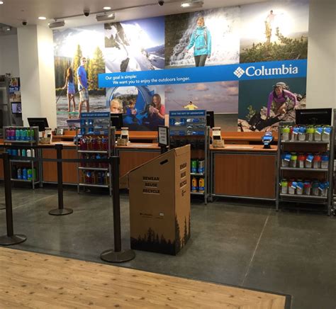 COLUMBIA FACTORY STORE - 45 Photos - 200 Tanger Outlets Blvd ... - Yelp