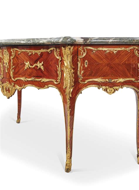 COMMODE EN CONSOLE D’EPOQUE LOUIS XV - Christie