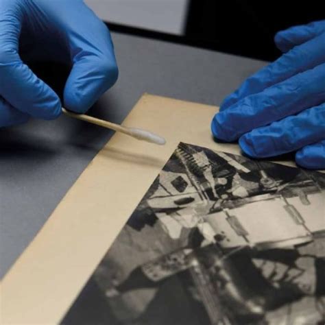 Conservation and restoration of photographs - muktibox.com
