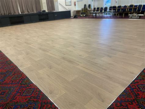 Contemporary Dance Flooring - Dance Floor - muktibox.com