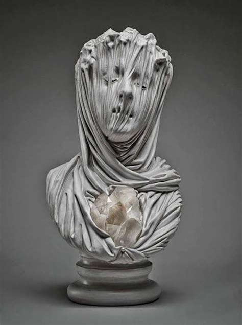 Contemporary sculptural busts - muktibox.com