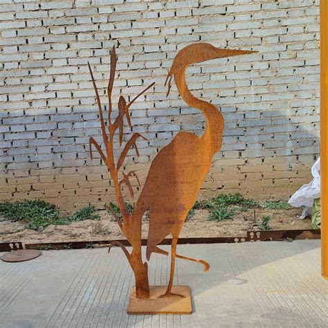 Corten Metal Yard Art Factory - muktibox.com