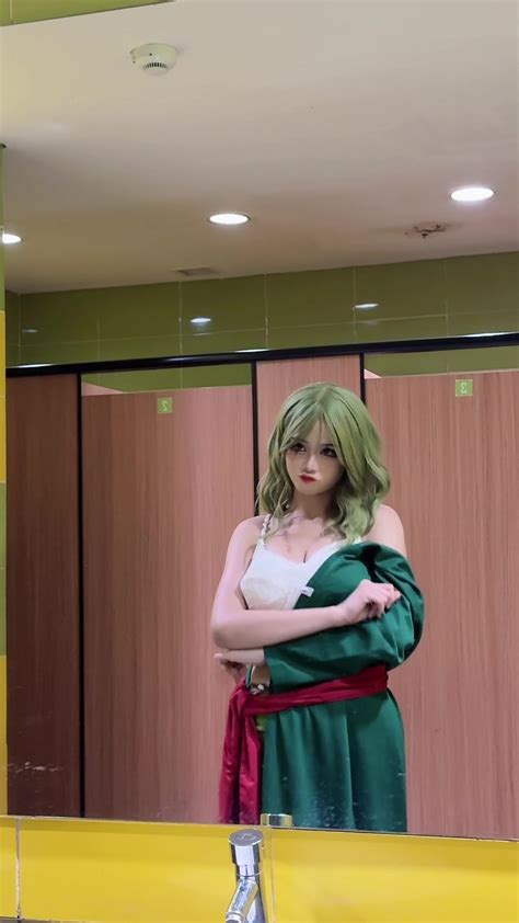 COSPLAY BUGIL model Indonesia & vidio xxx terbaru kualitas bagus ngakak gak karuan sumber terpercaya pemburu video panas hisap image 1