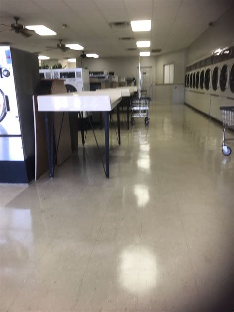 COUNTRY CLEAN LAUNDROMAT - 1475 Junction Hwy, …