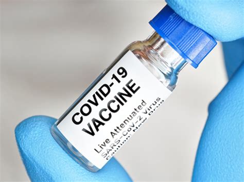 COVID-19: Commission authorizes adapted COVID-19 vaccine for member states' autumn vaccination campaigns